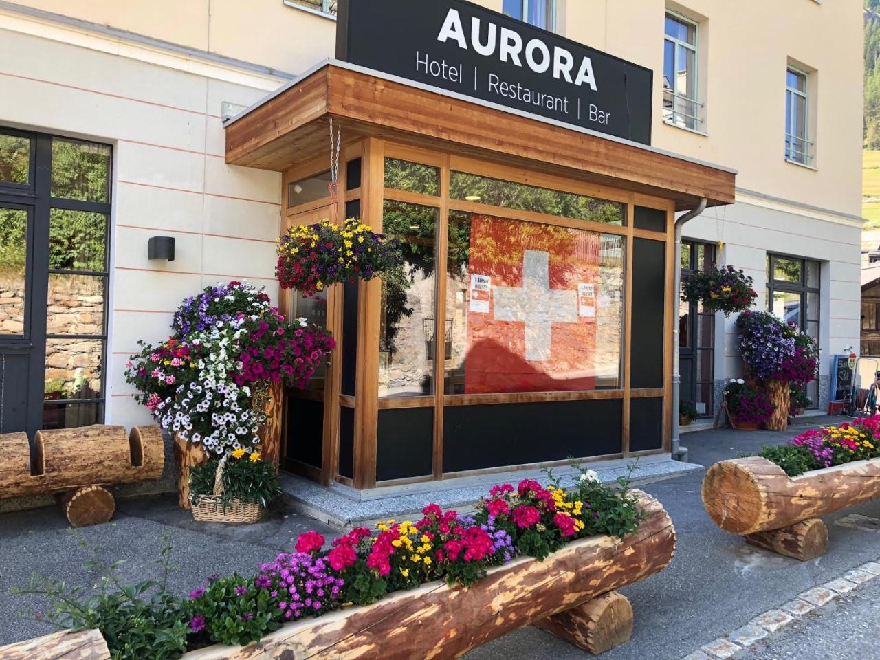 Hotel Aurora Ardez ภายนอก รูปภาพ